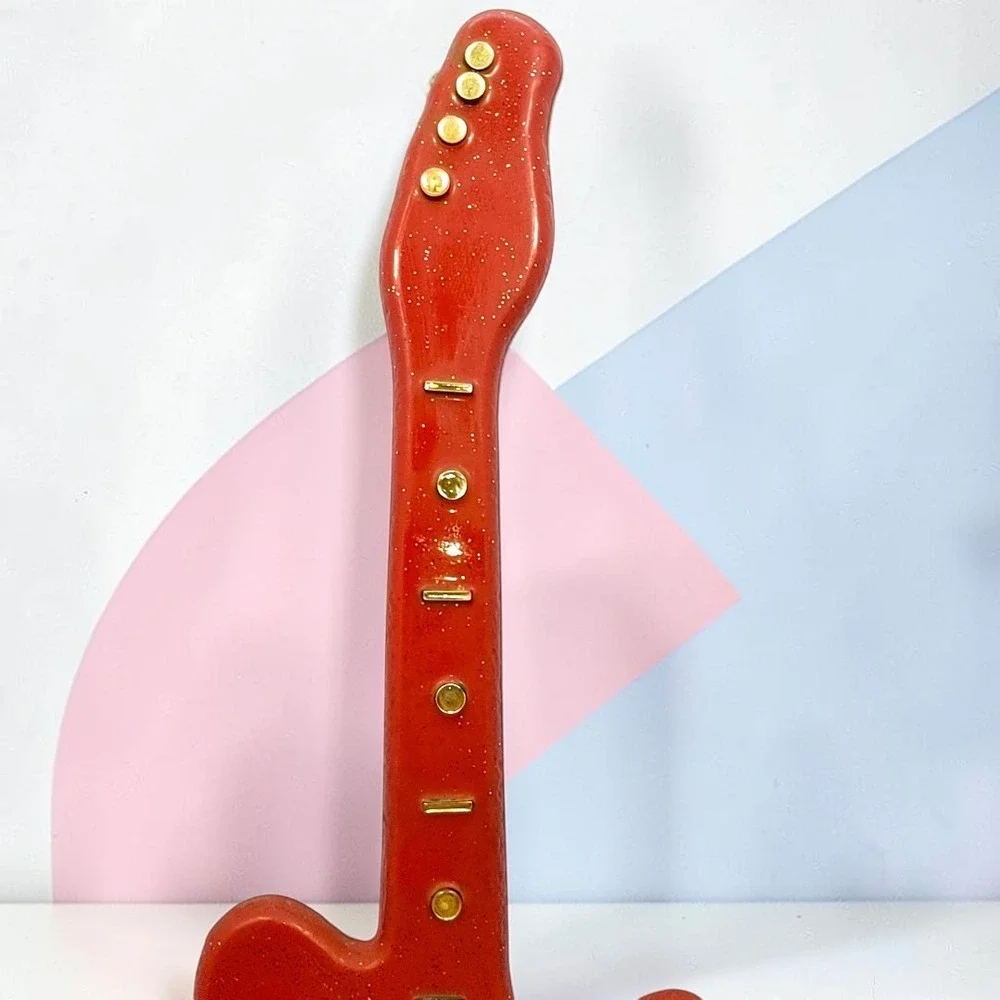 VTG 90s Elvis Presley Guitar Wall Clock Glitter Aloha Hawaii Resin Wood 39